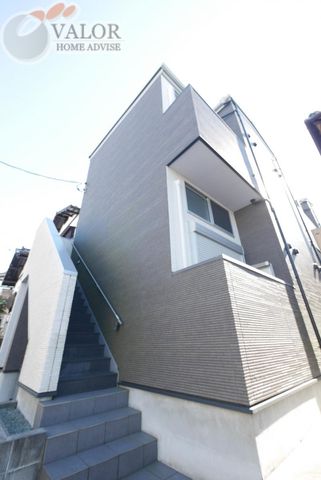 建物外観　バルコニー