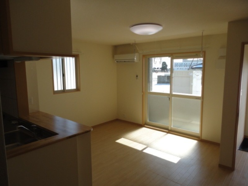 居室・リビング　図面と現状に相違がある場合には現状を優先