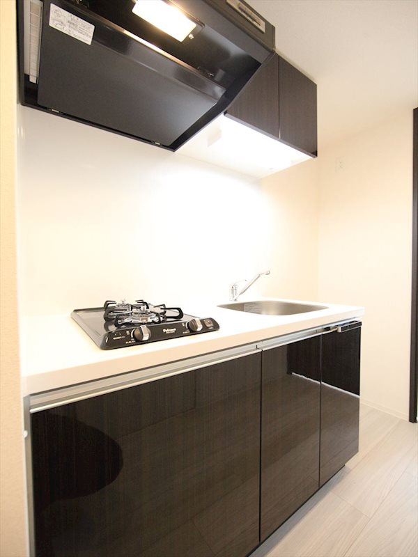 キッチン　システムキッチン（ガス2口コンロ付）