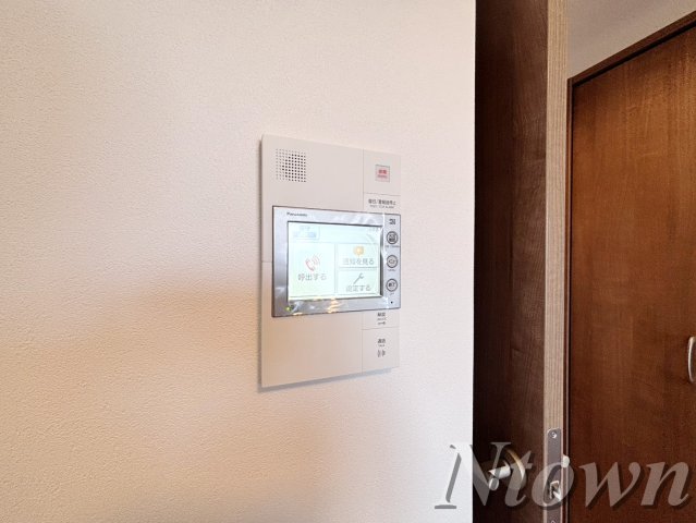 セキュリティ　モニター付きインターホンです