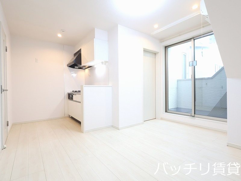 居室・リビング　別室写真の為、現状を優先いたします。別室写真の為、現状を優先