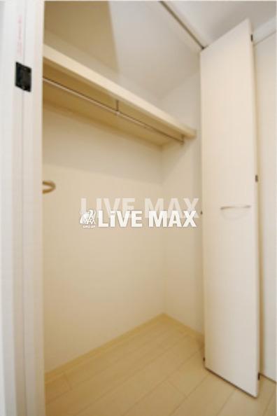 収納　※反転タイプ