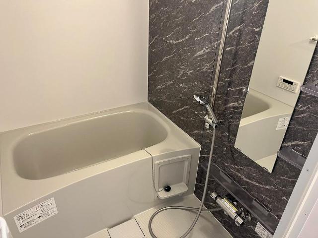 バス・シャワールーム　バス（イメージ）