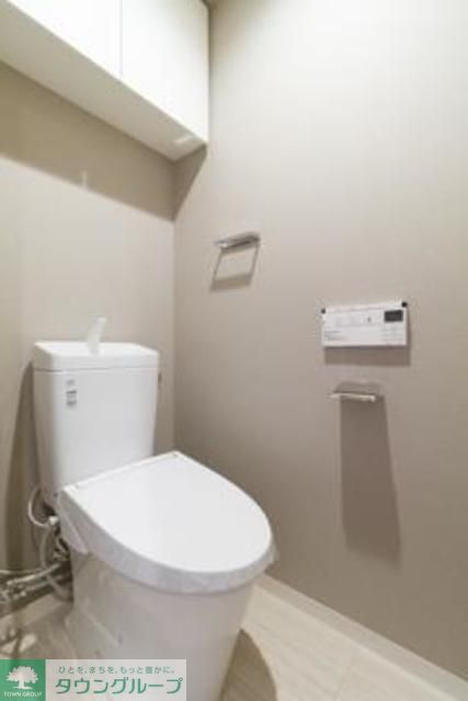 トイレ　※写真は同タイプ住戸です。