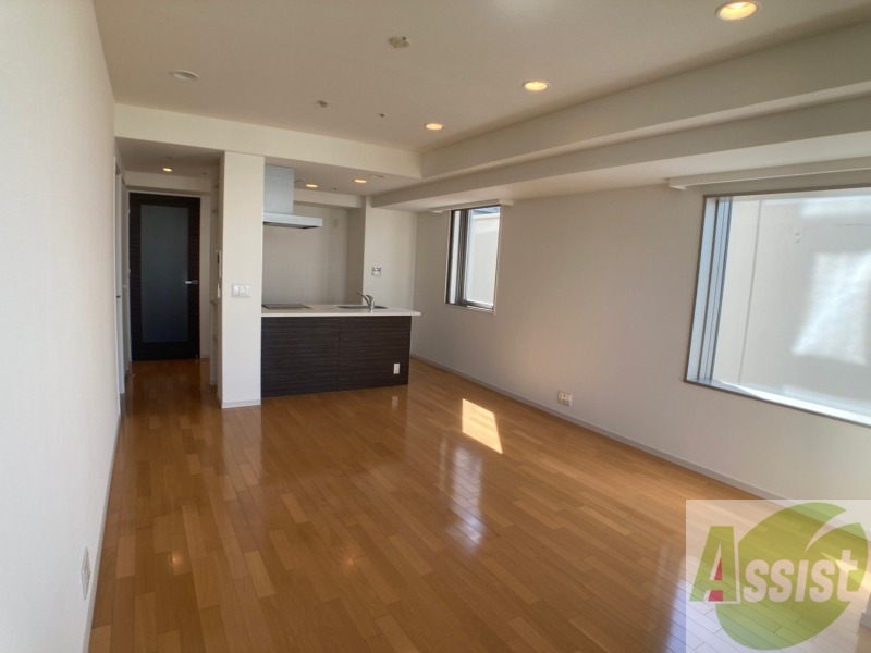 居室・リビング　明るいお部屋は気持ちよく過ごせそうですね。