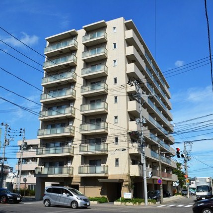 建物外観　けやき通りに立地した、利便性に優れた物件！