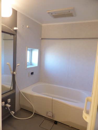 バス・シャワールーム　追焚風呂