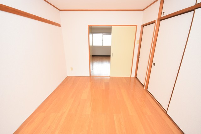 居室・リビング　洋室