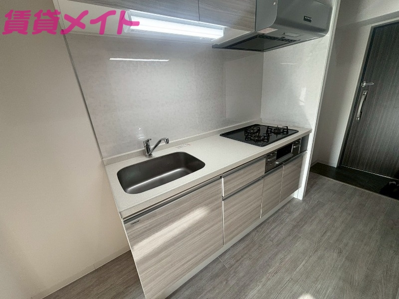 キッチン　同型参考写真