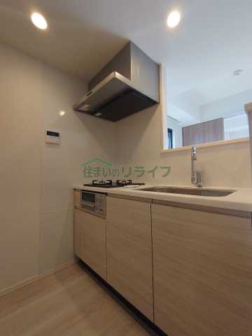 キッチン　別階層の写真になります。