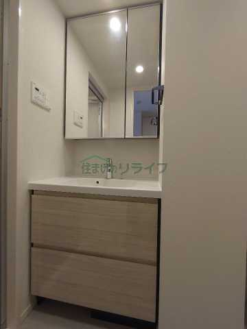 洗面設備　別階層の写真になります。