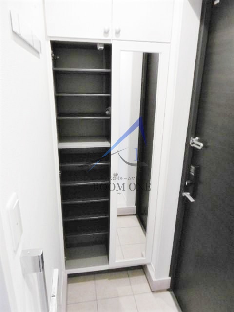 玄関　玄関です。