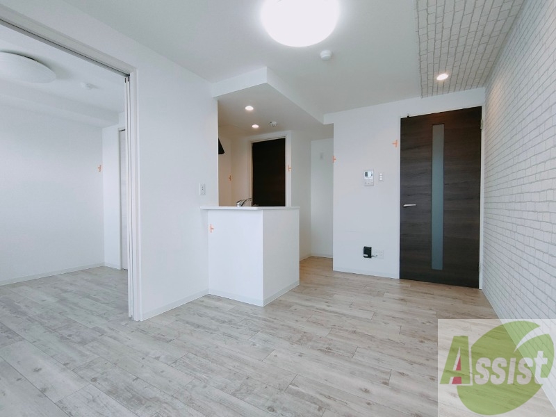 居室・リビング　広くてきれいなリビングです！快適に過ごせそうですね。