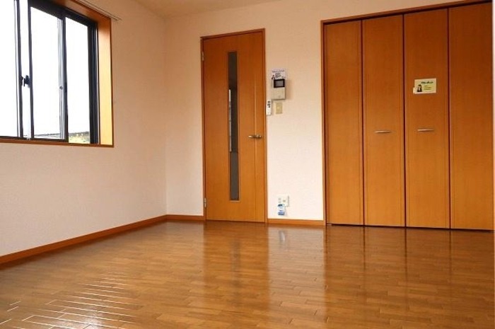 居室・リビング　図面と現状に相違がある場合には現状を優先