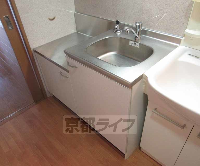 キッチン　きれいでコンパクトなキッチンです！