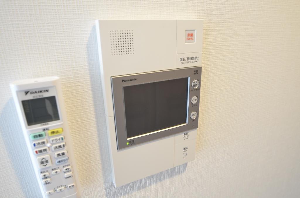 セキュリティ　カメラ付インターホン
