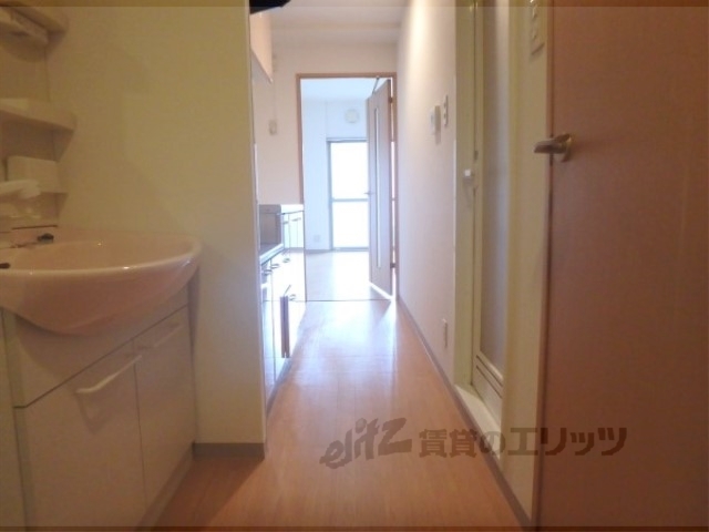 その他部屋・スペース　廊下