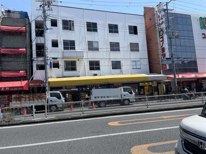 ドラックストア　マツモトキヨシ鴫野駅前店（ドラッグストア）まで246m