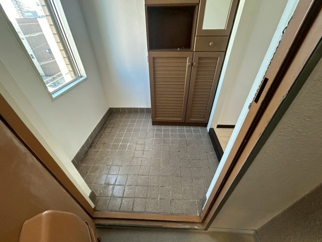 玄関　パークアベニュー徳川