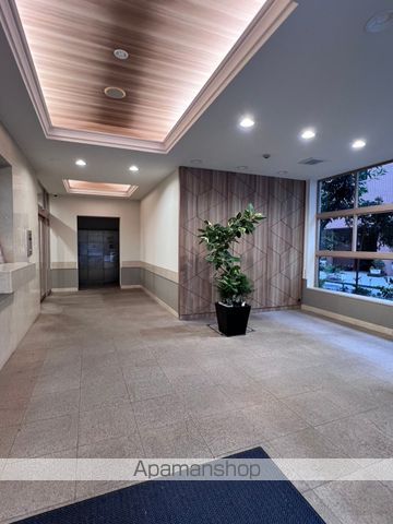 ロビー　ロビー