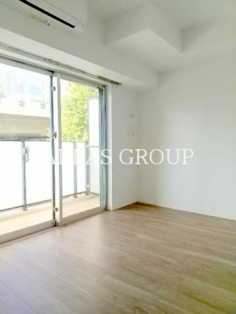 居室・リビング　同仕様写真