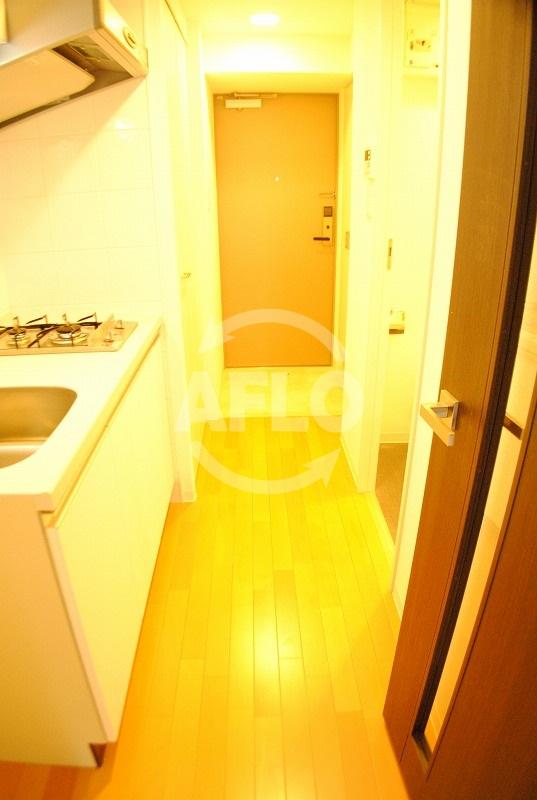 玄関　エスリード阿波座サウスプレイス　廊下