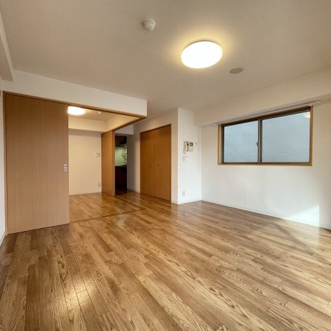 居室・リビング　同仕様タイプです