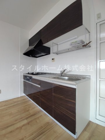 キッチン　別部屋写真です。