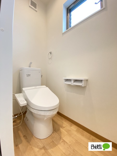 トイレ　イメージ