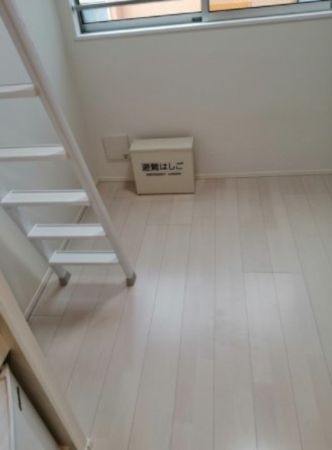 居室・リビング　モデル仕様