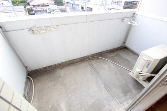 バルコニー　※別号室の写真です