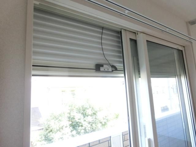 その他設備　防犯シャッター