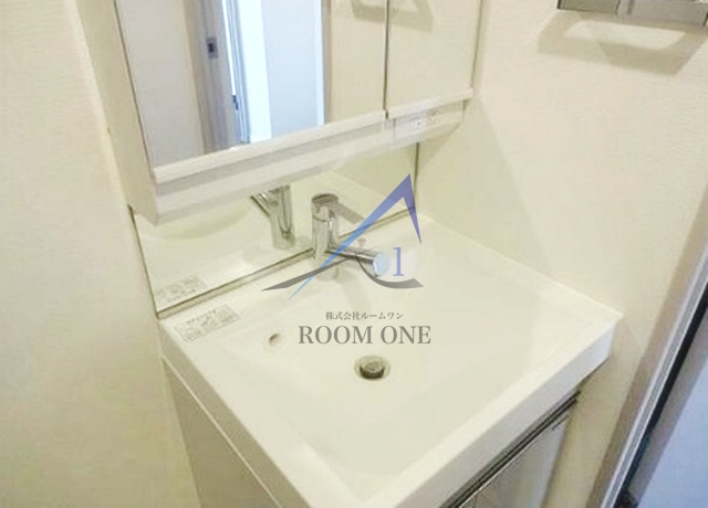 洗面設備　洗面台です。