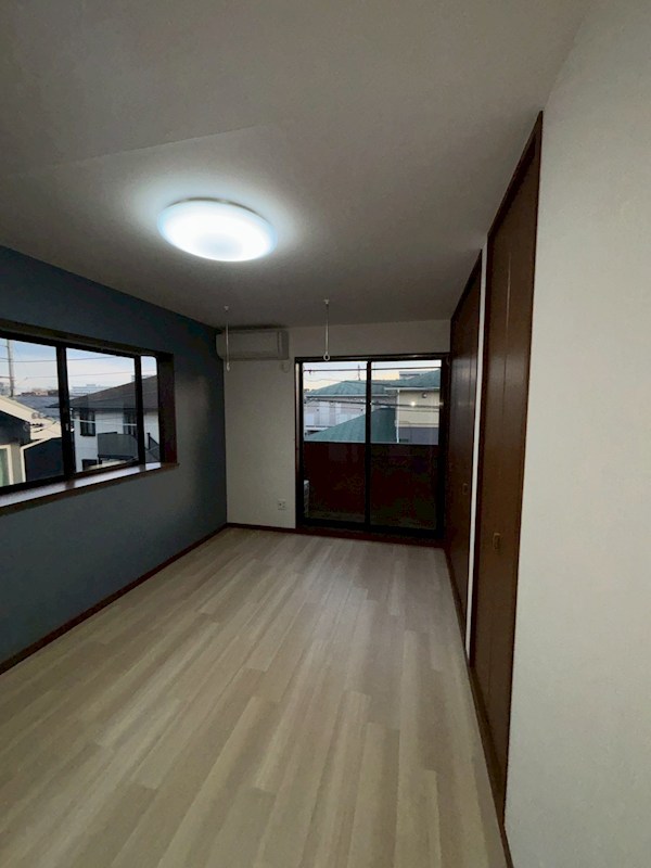 居室・リビング　206号室写真参考