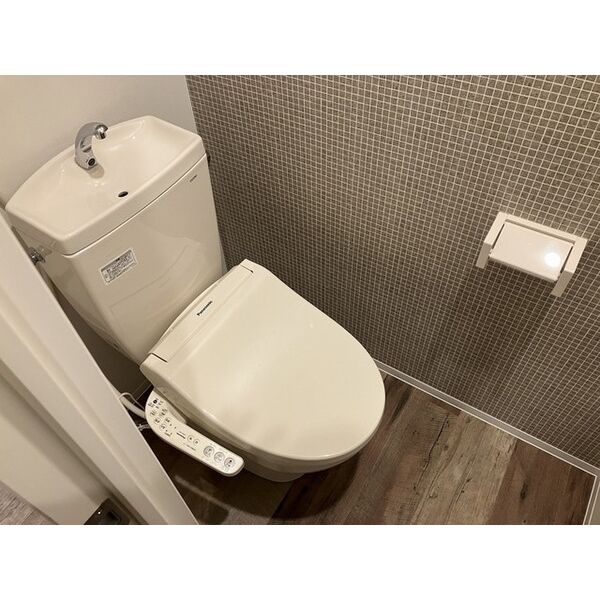 トイレ　※別号室参考画像