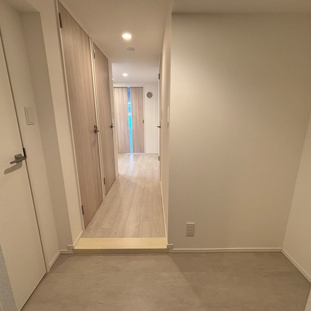 玄関　※写真は同タイプ住戸です。