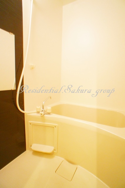 バス・シャワールーム　日々の疲れを癒すお風呂です♪