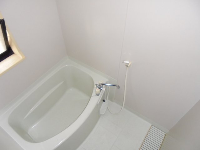 バス・シャワールーム　バストイレ別