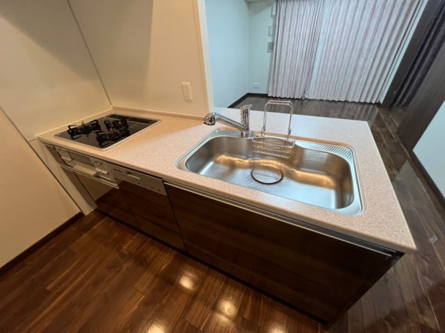 キッチン　プレサンスジェネ栄