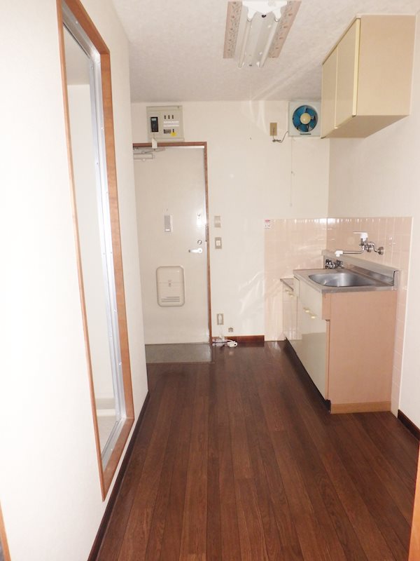 居室・リビング　２帖のキッチン