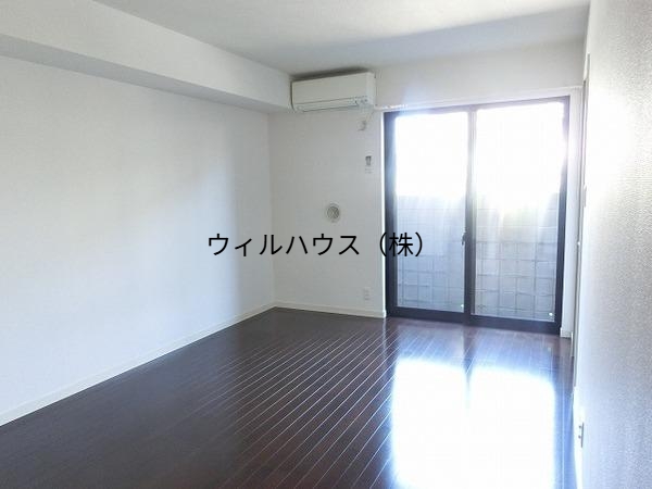 その他部屋・スペース　明るい洋室！