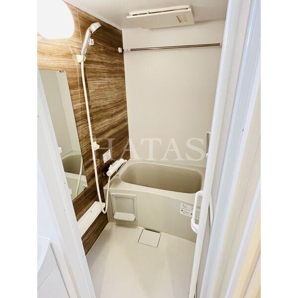 バス・シャワールーム　同物件別部屋です