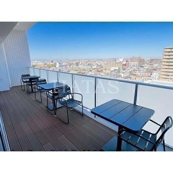 バルコニー　同物件別部屋です