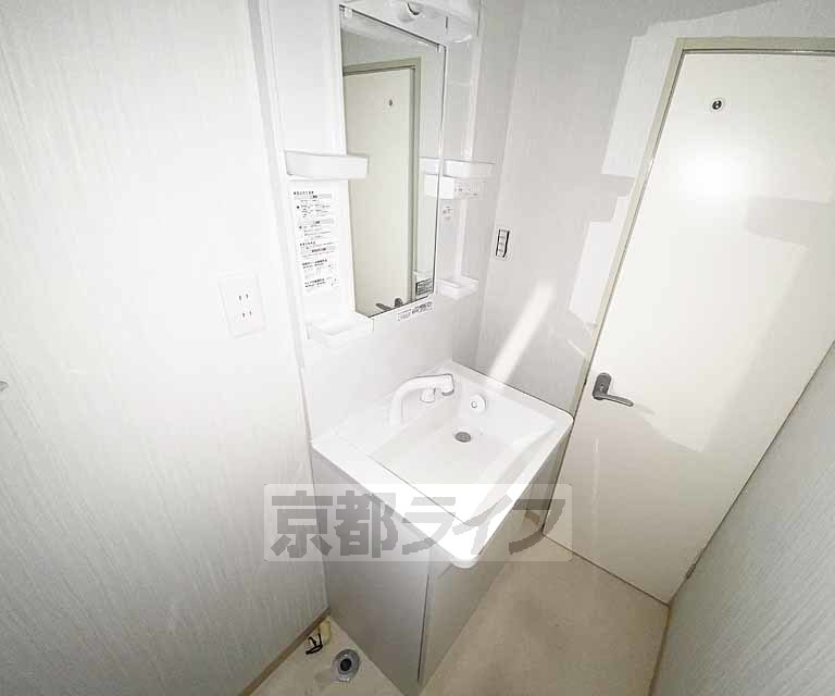 洗面設備　独立洗面台