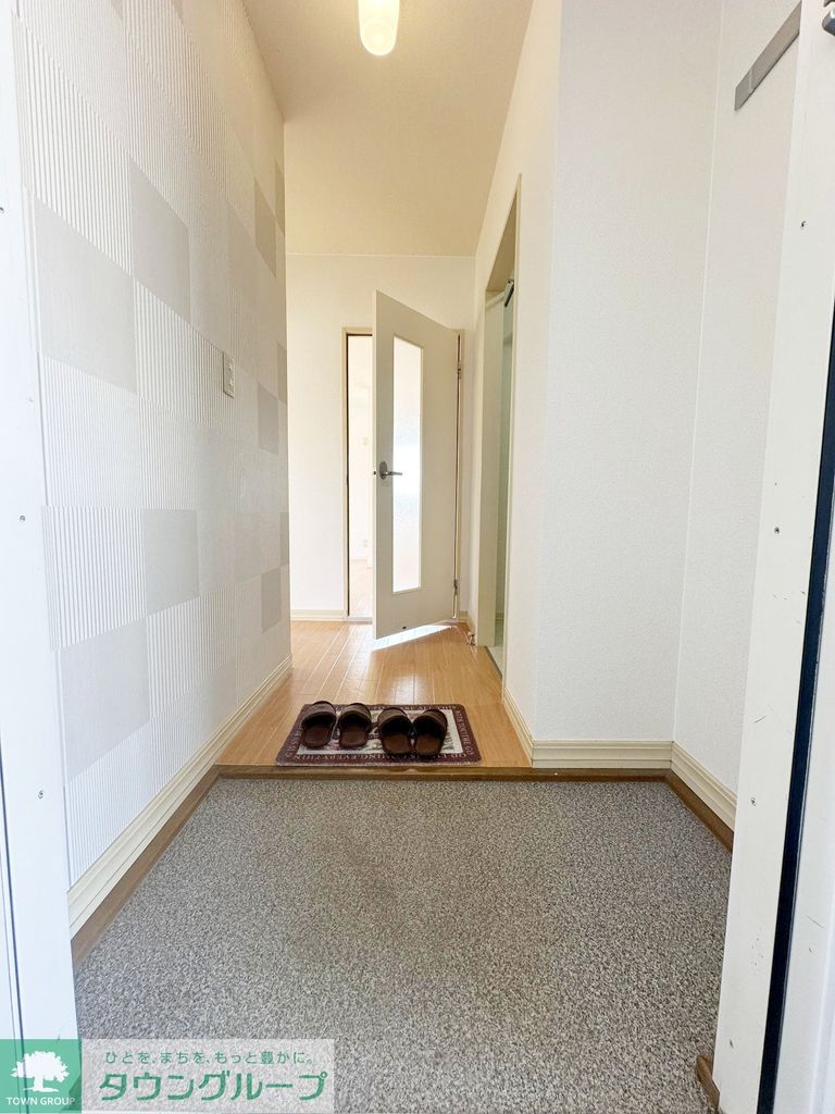 玄関　エントランス
