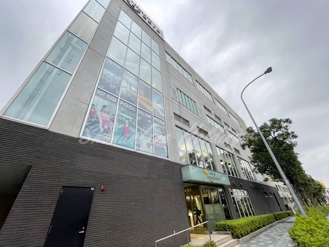 その他　フィットネス＆スパ ココカラ港南台（その他）まで975m