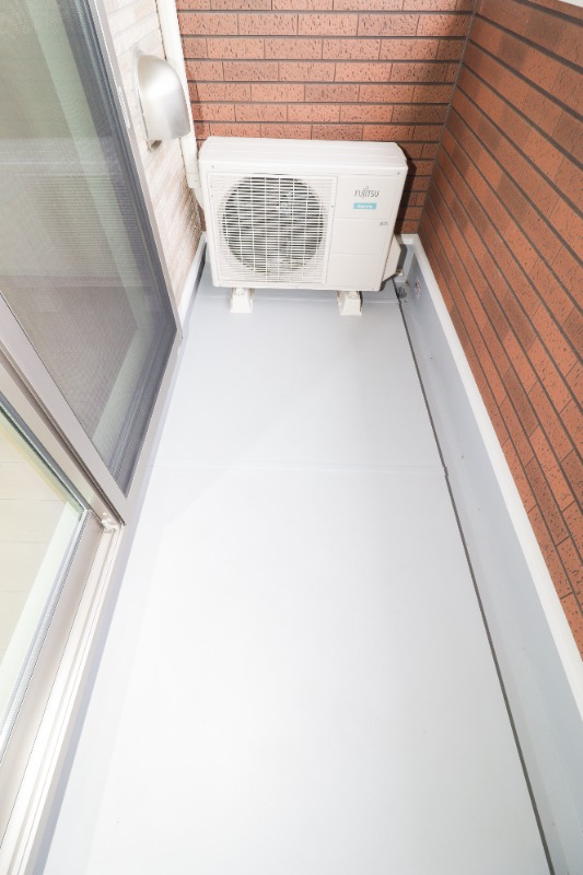 バルコニー　図面と現状に相違がある場合には現状を優先