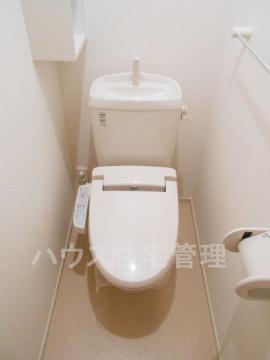 トイレ　シャワー付トイレ