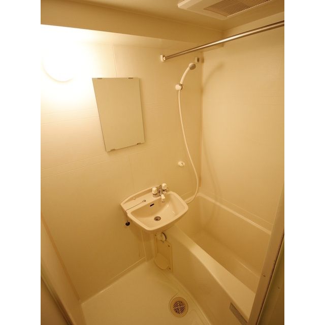 バス・シャワールーム　（別タイプ参考写真）プレール文京ウエスト　文京区関口1