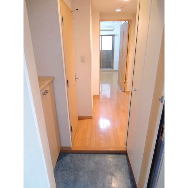 玄関　（別タイプ参考写真）プレール文京ウエスト　文京区関口1